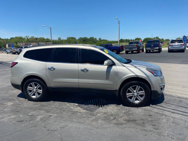 2017 Chevrolet Traverse LT