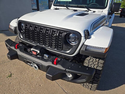 2026 Jeep Gladiator Shadow Ops