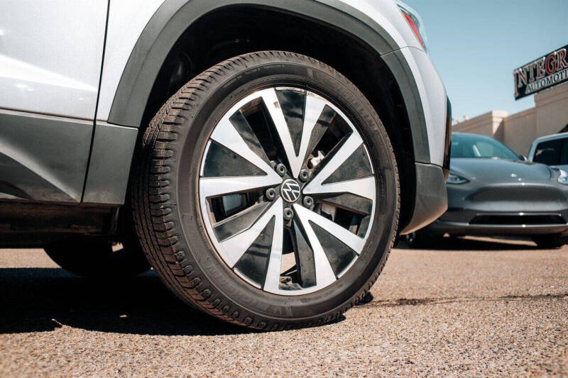 2022 Volkswagen Taos SE
