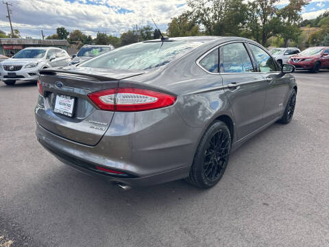 2013 Ford Fusion Hybrid Titanium
