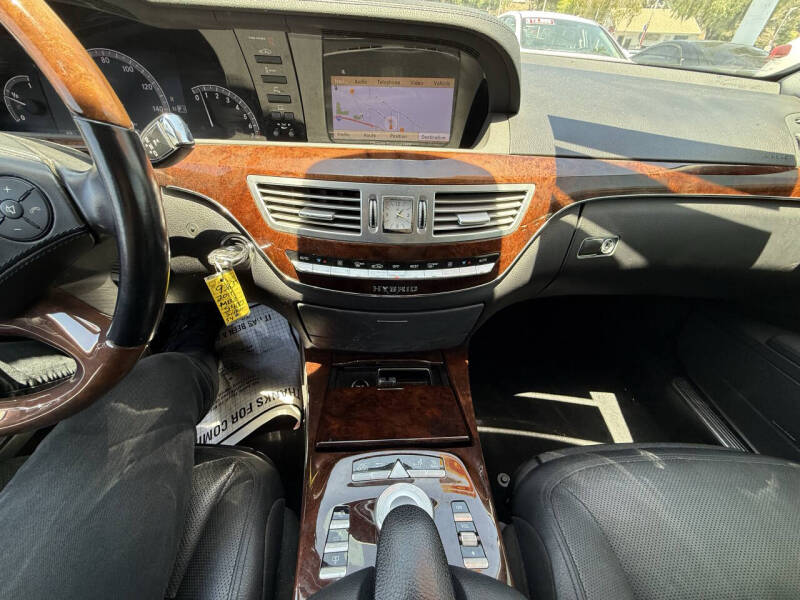 2011 Mercedes-Benz S-Class S 400 Hybrid