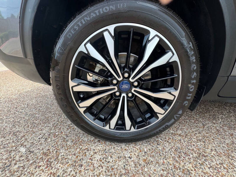 2021 Ford Escape Hybrid SE