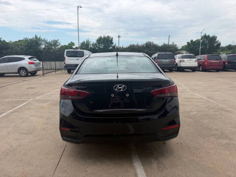 2018 Hyundai Accent SE