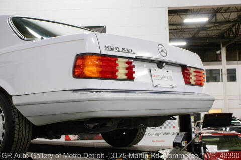 1991 Mercedes-Benz 560-Class 560 SEL