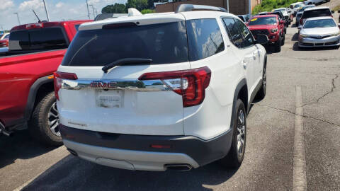 2023 GMC Acadia SLT