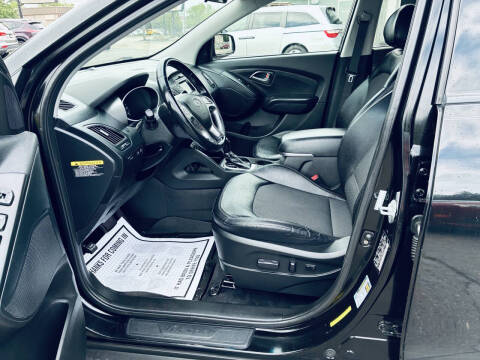 2015 Hyundai Tucson SE
