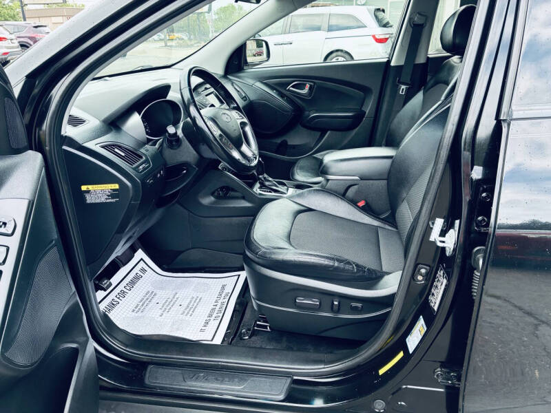 2015 Hyundai Tucson SE