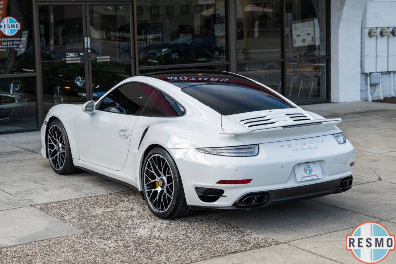 2015 Porsche 911