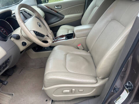 2010 Nissan Murano LE