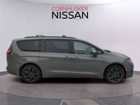 2020 Chrysler Pacifica Hybrid