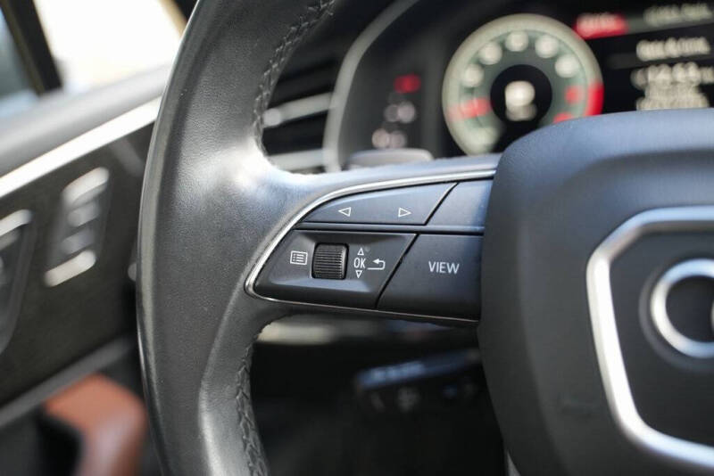 2021 Audi Q7 quattro Premium Plus 45 TFSI