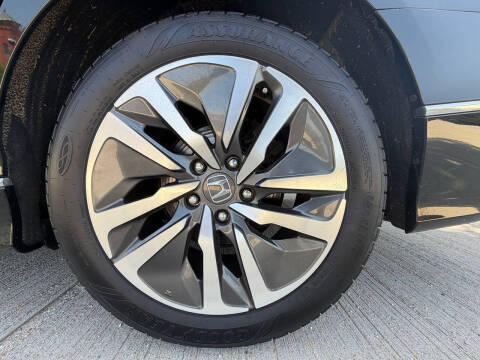 2019 Honda Accord Hybrid EX