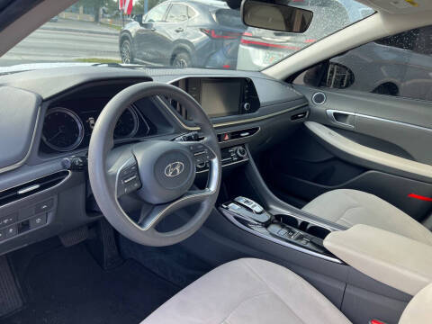2022 Hyundai Sonata SEL
