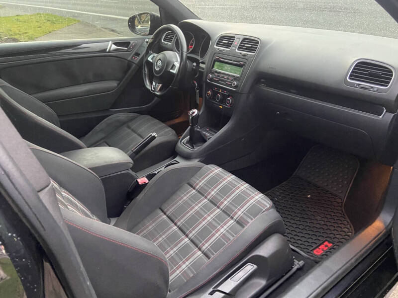 2012 Volkswagen GTI Base PZEV