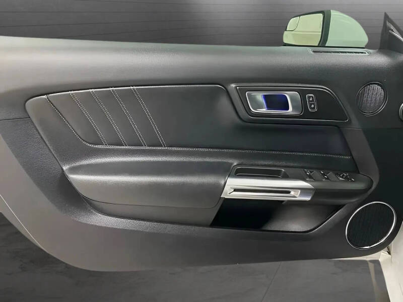 2019 Ford Mustang EcoBoost Premium
