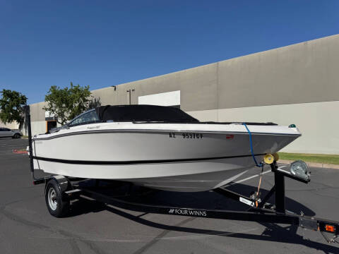 2017 Four Winns 190 Freedom