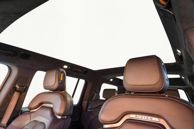 2022 Rivian R1S Launch Edition