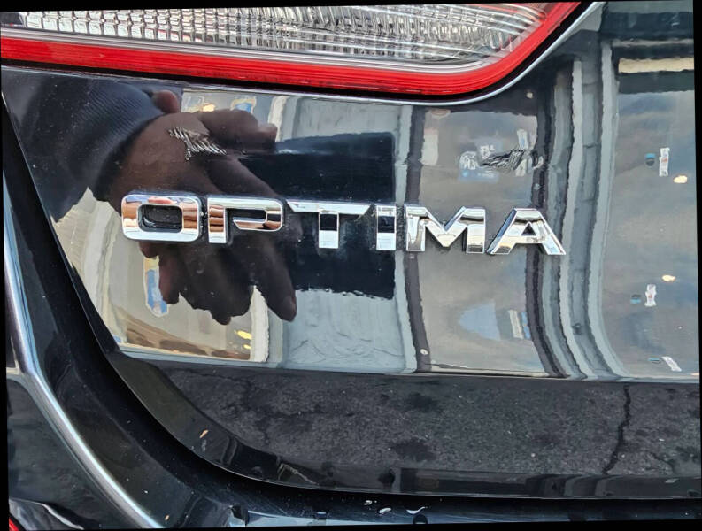 2020 Kia Optima S