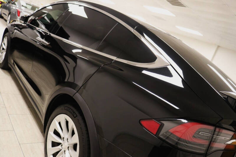 2020 Tesla Model X Long Range