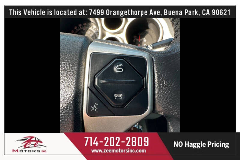 2016 Toyota Sequoia SR5