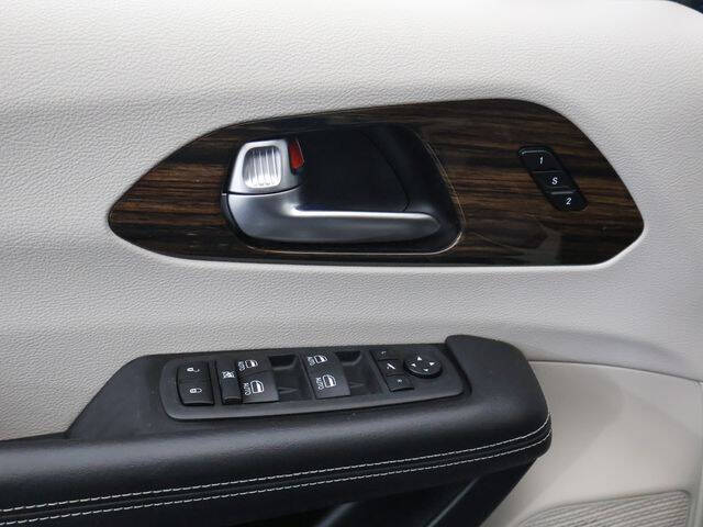 2021 Chrysler Pacifica Limited