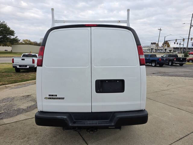 2019 Chevrolet Express 2500