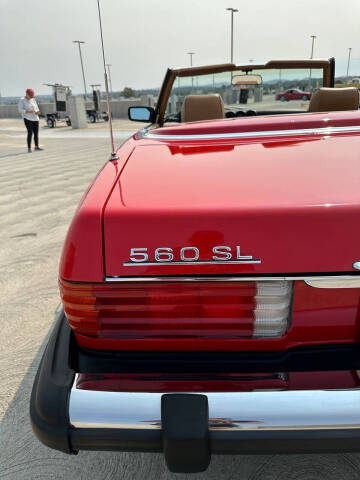 1988 Mercedes-Benz 560-Class 560 SL