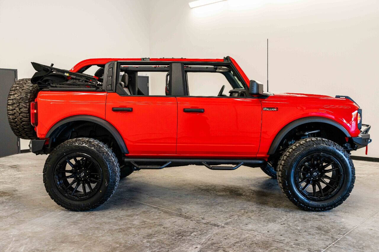 2023 FORD Bronco SUV / Crossover - $67,999