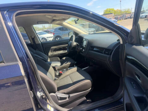 2020 Mitsubishi Outlander