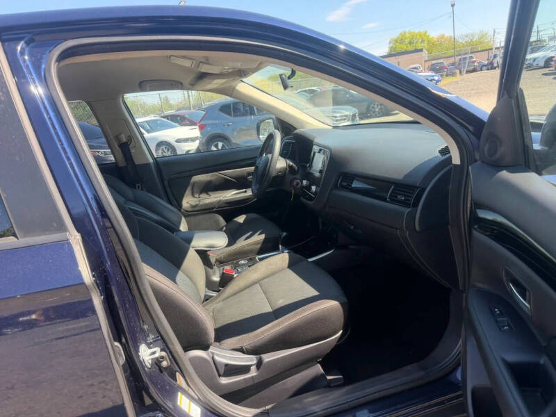 2020 Mitsubishi Outlander