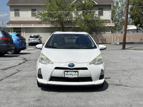 2013 Toyota Prius c One