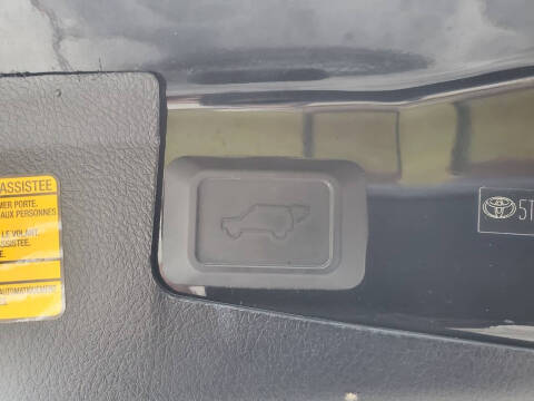 2013 Toyota Highlander SE