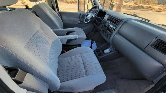 2002 Volkswagen EuroVan MV