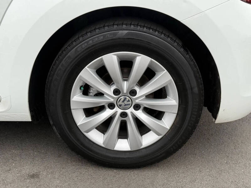 2018 Volkswagen Beetle Convertible