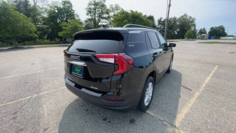 2022 GMC Terrain SLE