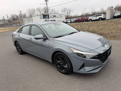 2021 Hyundai Elantra for sale at ARide Auto Sales LLC in New Britain CT