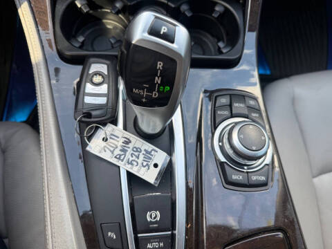 2011 BMW 5 Series 528i
