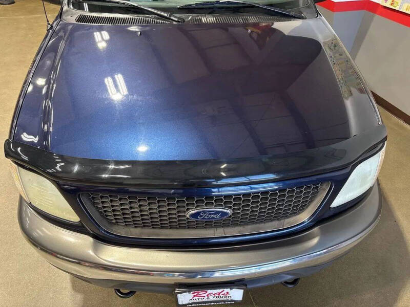 2002 Ford F-150 Lariat