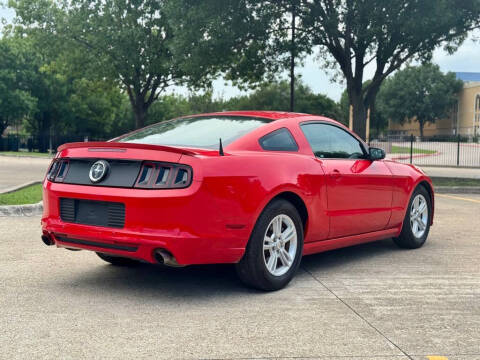 2013 Ford Mustang V6