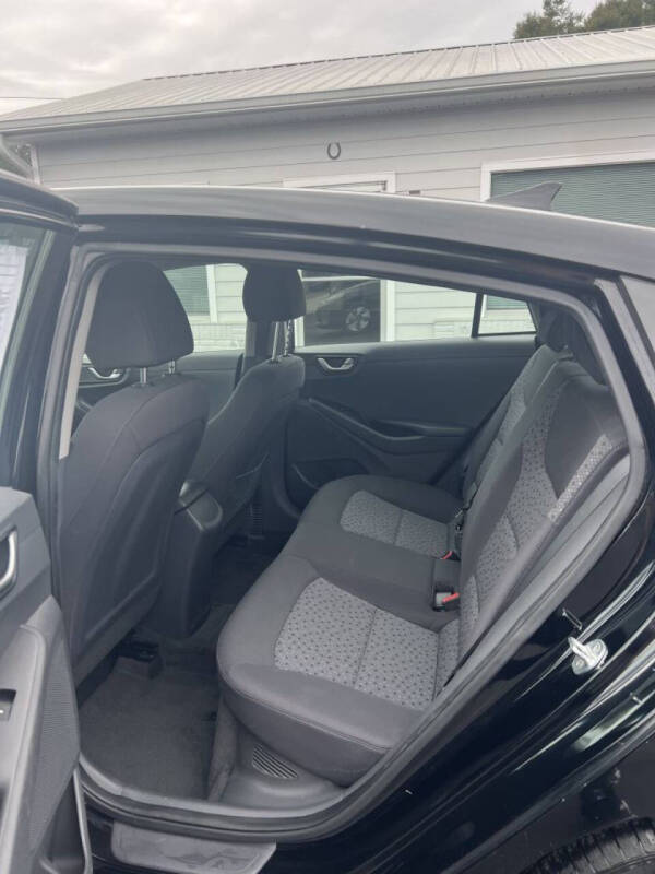 2018 Hyundai Ioniq Hybrid Blue