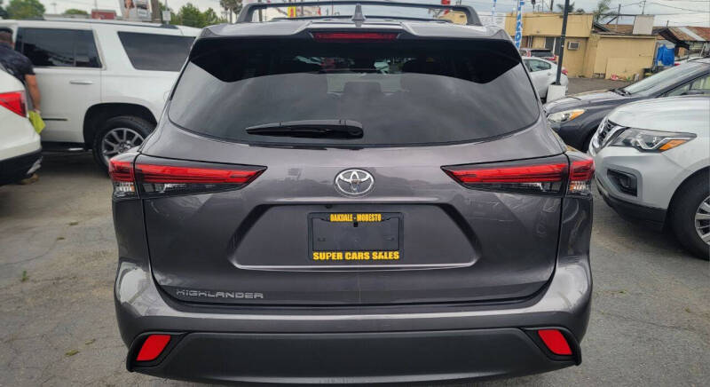 2021 Toyota Highlander L