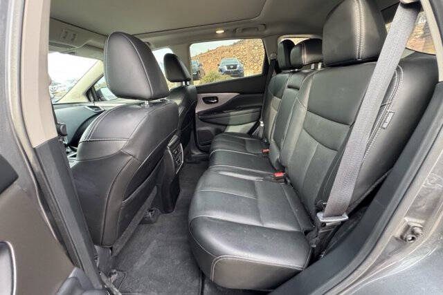 2023 Nissan Murano SL