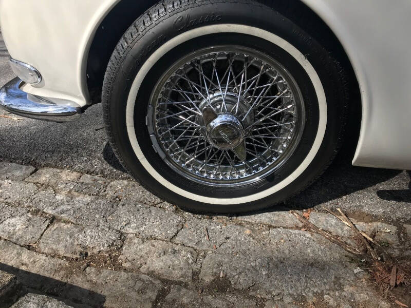 1967 Jaguar Mark II  3.8L S type