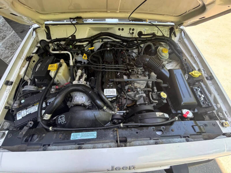 2000 Jeep Cherokee Sport