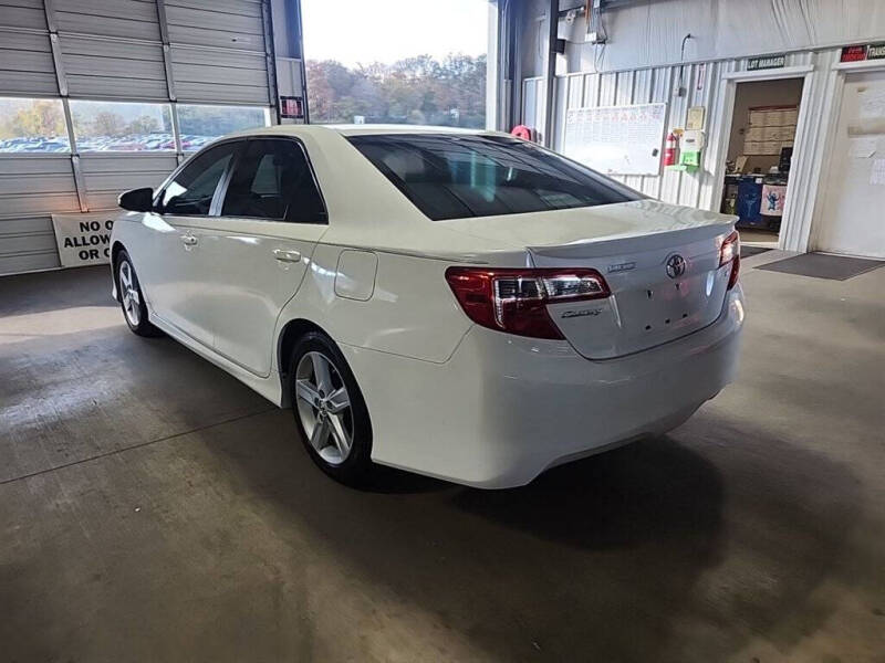 2013 Toyota Camry SE