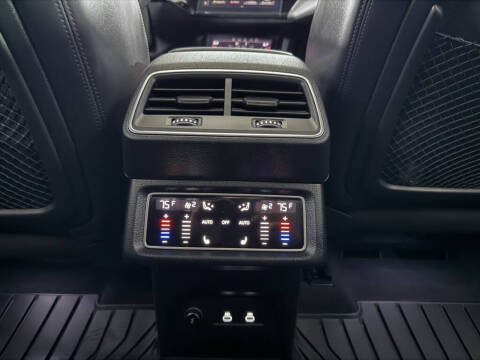 2022 Audi e-tron S quattro Premium Plus