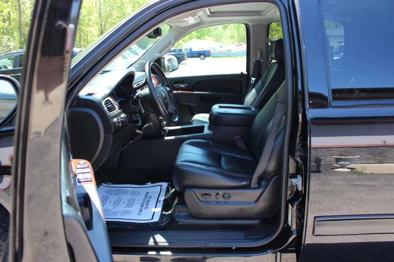 2014 Chevrolet Suburban LT