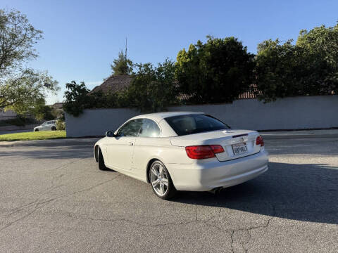2012 BMW 3 Series 328i