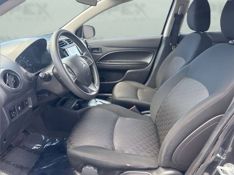 2024 Mitsubishi Mirage ES