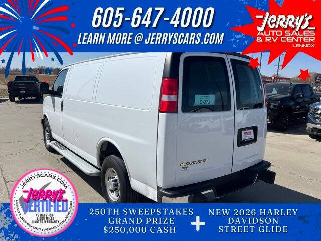 2024 Chevrolet Express 2500